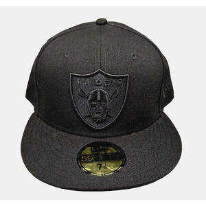 New Era Las Vegas Raiders 59FIFTY Black on Black Fitted Cap Hat Men's 7 3/4‎ NWT